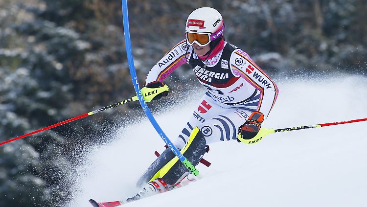 Lena Dürr hat sich bislang als einzige DSV-Fahrerin den fixen Startplatz für den Saisonhöhepunkt im Februar erkämpft.