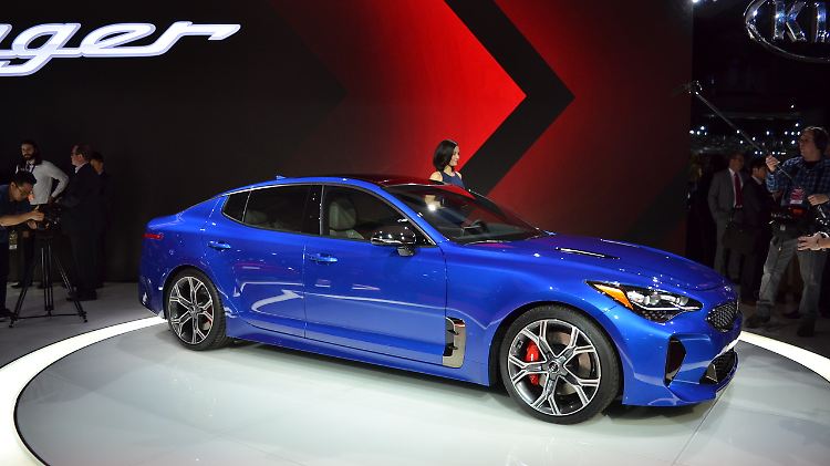 Der Kia Stinger dürfte die Herzen von Freunden sportlicher Coupé-Limousinen höher schlagen lassen.