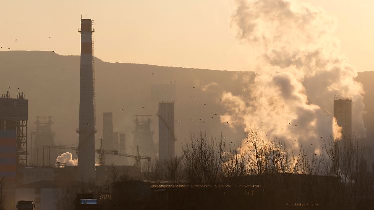 Stahlproduktion in Qian'an, 100 Kilometer östlich von Peking: Der Abbau von Überkapazitäten macht Fortschritte.
