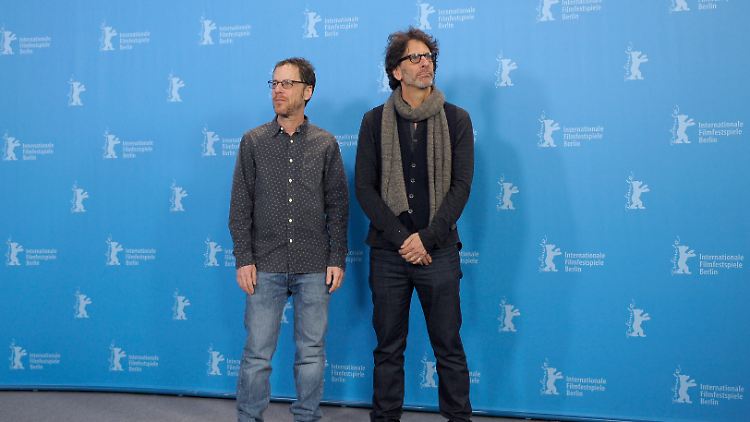 Ethan (l.) and Joel Coen, hier bei ihrem Berlinale-Besuch im vergangenen Februar.