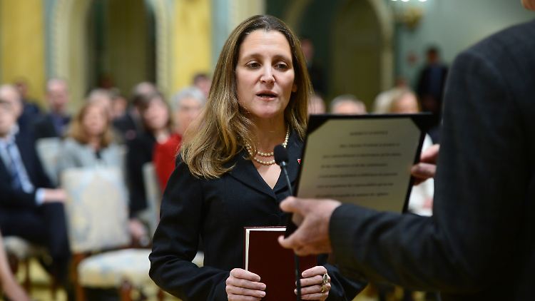 Kandas Aufgebot gegen Trumps Protektionismus: Chrystia Freeland bei ihrer Vereidigung als Außenministerin.