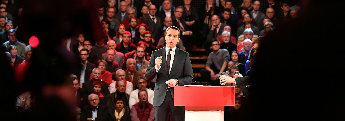 Kern bei seiner Rede in Wels.