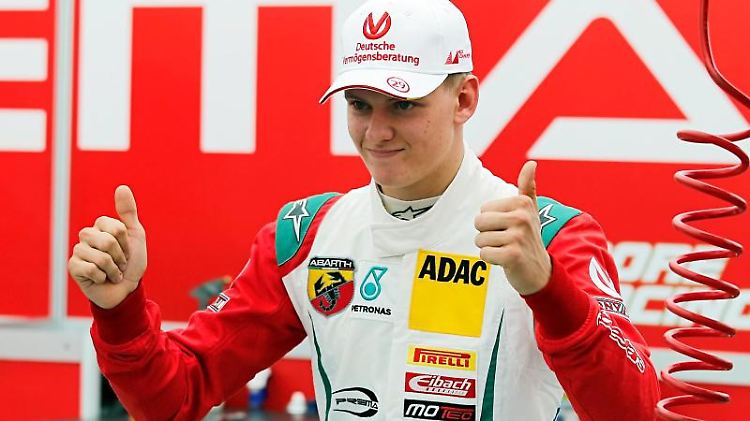 Mick Schumacher wird heute 18 Jahre alt - und kann endlich den Führerschein machen.