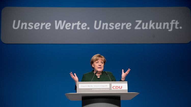 Nicht ohne die Schwesterpartei: Angela Merkel will mit der CSU in den Wahlkampf ziehen.