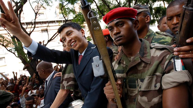 Soll Todesdrohungen bekommen haben: Andry Rajoelina (Archivbild, März 2009)