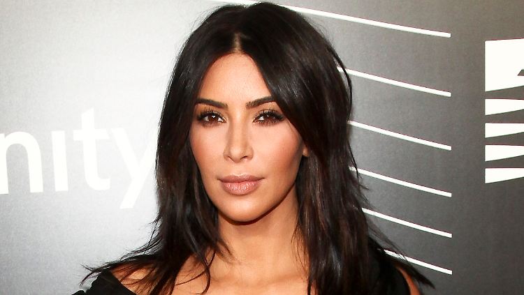 Der Polizeibericht über den Raubüberfall auf Kim Kardashian liegt einer französischen Zeitung vor.