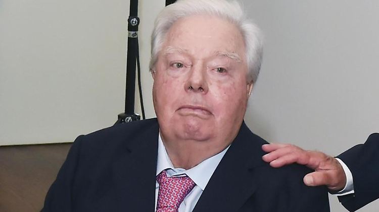 Franz Burda.