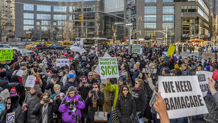 Protest in New York gegen "Trumpcare".