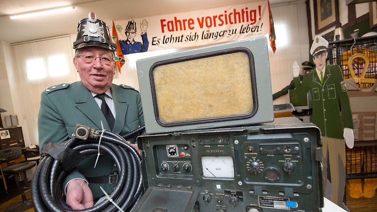 Im Polizeimuseum in Salzkotten ist das Radargerät VRG2 von Telefunken aus dem Jahr 1957 zu besichtigen.