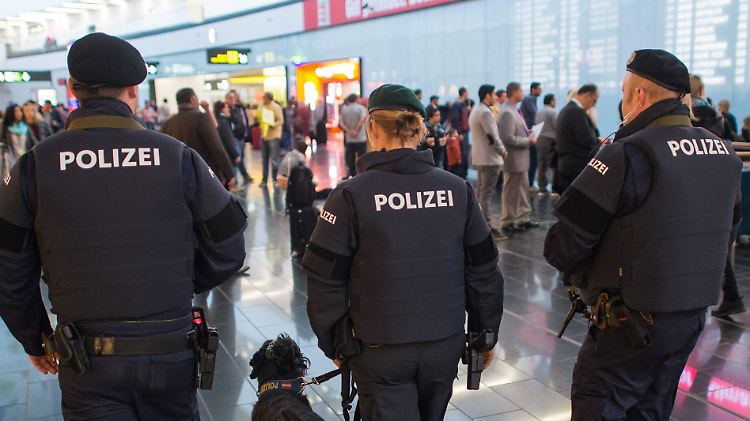 Die Polizei in Österreich erhöht ihre Präsenz.