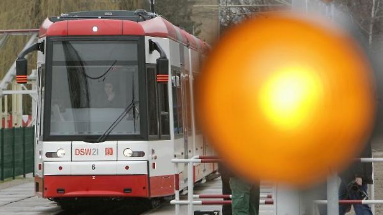 Die Polizei vermutet einen geübten Fahrer hinter der Aktion.