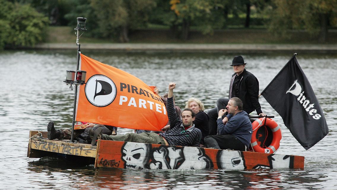 Die deutsche Piratenpartei will ihr Programm erweitern, um mehr Wähler anzusprechen.