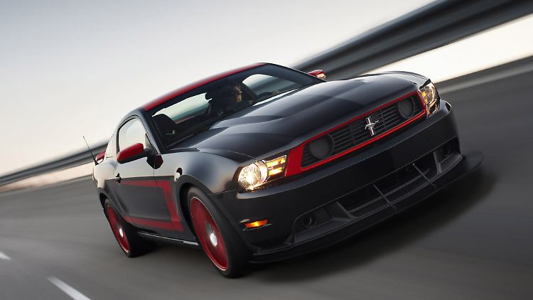 Wer ist hier der Boss? Ford zeigt mit dem Mustang Boss 302 ein echtes Muscle-Car amerikanischer Bauart.