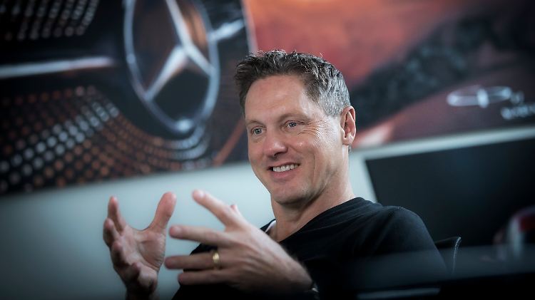 Mercedes Chief Design Officer Gorden Wagener hat die Sicke im Benz-Design verabschiedet.