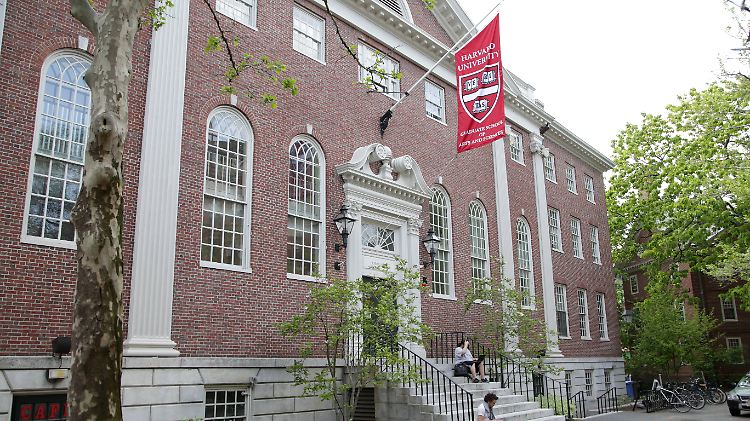 Reiche Stifter haben zuletzt die Verluste der Investmentprofis der Harvard Universität ausgeglichen.