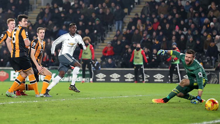 Paul Pogba (4.v.l.) erzielte den entscheidenden Treffer für ManUnited.