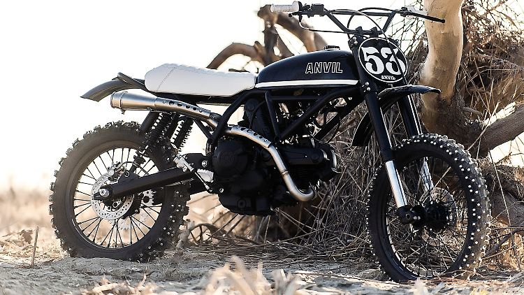 Sieht nach Ur-Enduro aus: Der Anvril-Umbau einer Ducati Scrambler.