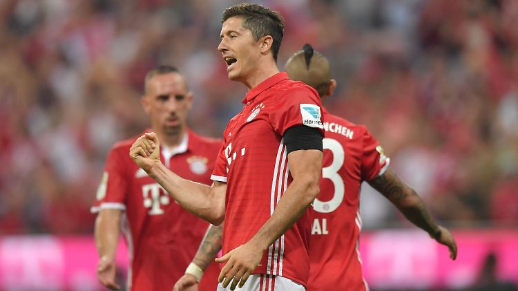 Lieblingsgegner? Jedenfalls traf Robert Lewandowski zum Saisonauftakt dreimal gegen den SV Werder.