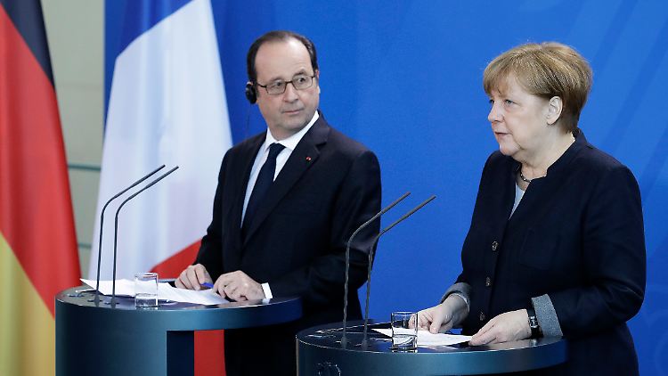 Sehen die EU vor schwierigen Herausforderungen: Frankreichs Präsident Hollande und Bundeskanzlerin Merkel.