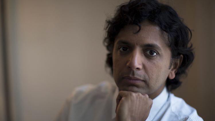 M. Night Shyamalan ist US-Amerikaner mit indischen Wurzeln.