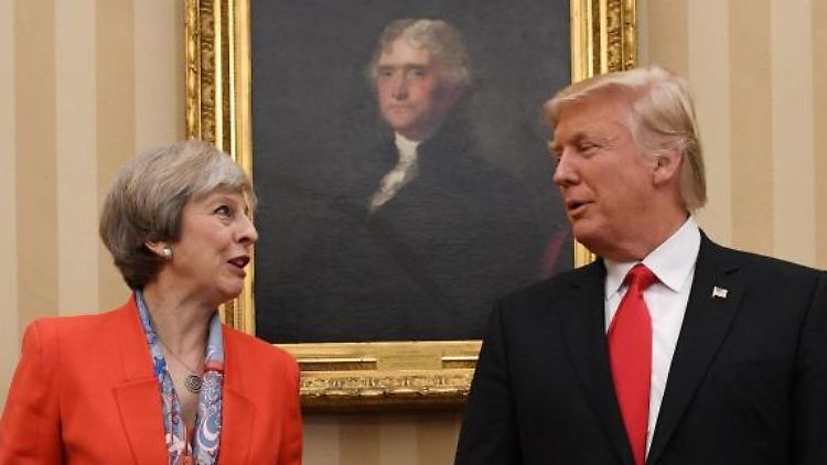 Theresa May war die erste Staatschefin, die Trump im Weißen Haus empfing.