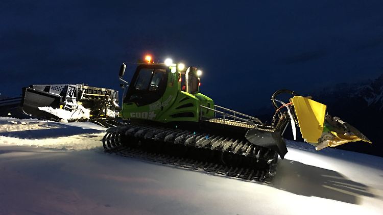 Gut 25 Liter Diesel pro Stunde verbrennt eine Schneekatze im Durchschnitt - der 600 E+ kommt mit weniger aus.