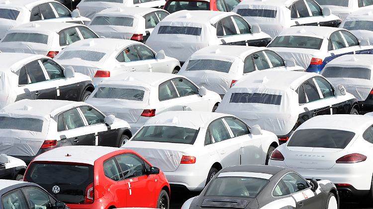 Deutscher Exportschlager: Autos, hier von Volkswagen. Im Ausland wächst jedoch die Kritik am deutschen Handelsüberschuss.