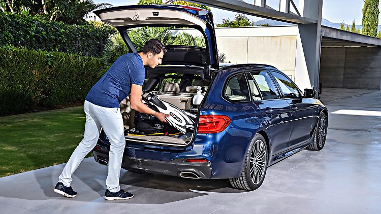 Bei voller Bestuhlung schluckt das Gepäckabteil des 5er Touring 570 Liter. Das sind 10 Liter mehr als beim Vorgänger.