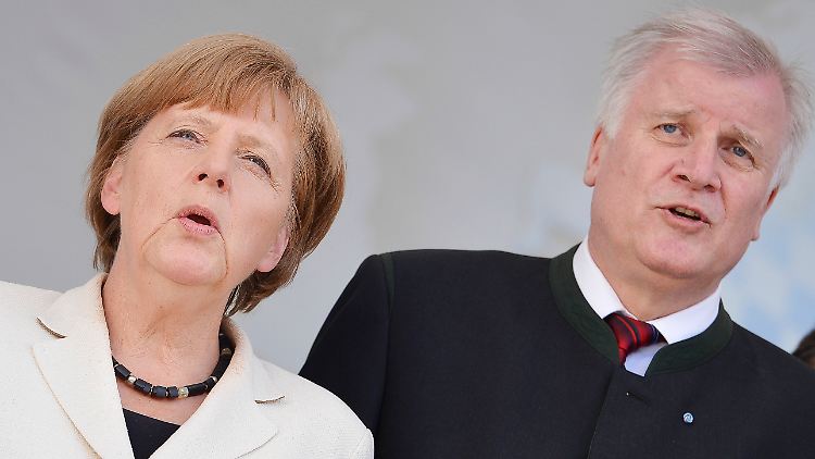 Waffenstillstand: Der Unionsstreit über eine Obergrenze soll vorerst ruhen - man will geschlossen in den Wahlkampf ziehen.