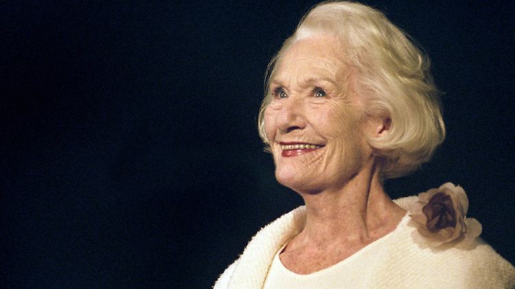 Inge Keller stand bis ins hohe Alter hinein auf der Bühne. 