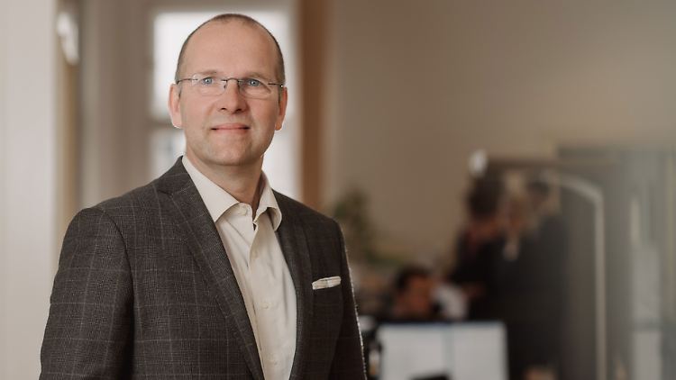 Uwe Günther ist Gründungsgesellschafter und Geschäftsführer der "BPM - Berlin Portfolio Management GmbH".
