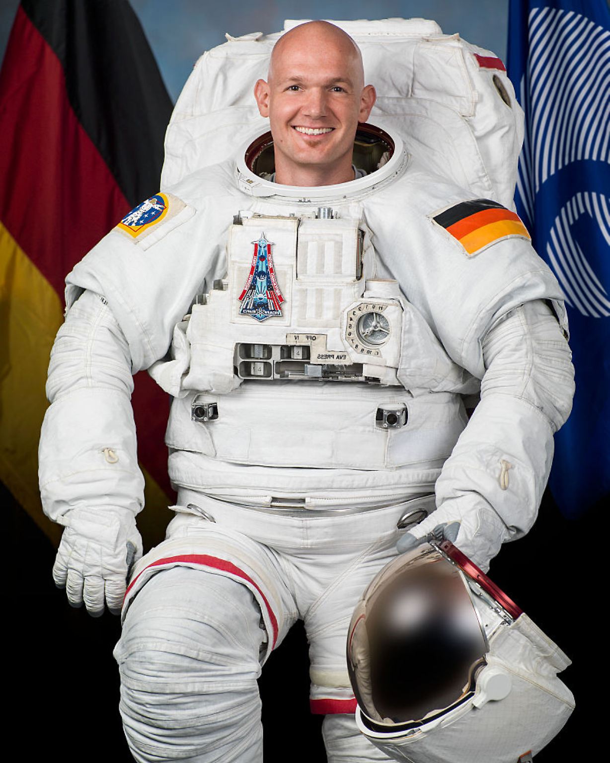 Er ist zum Popstar der Raumfahrt geworden: In den sozialen Medien hat Alexander Gerst Hunderttausende Fans. Der beliebte Esa-Astronaut war ...