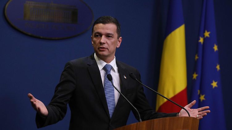 Lehnt einen Rücktritt ab: Ministerpräsident Sorin Grindeanu.