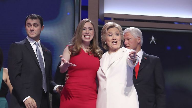 Marc Mezvinsky mit den Clintons.