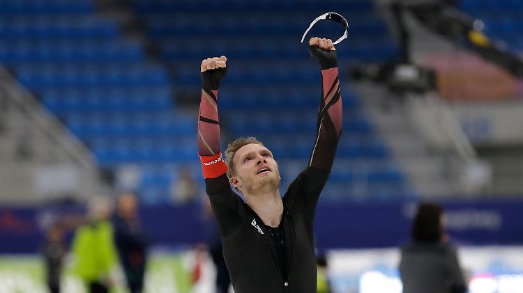 Bei den Titelkämpfen in Gangneung gewann Beckert über 10.000 Meter mit deutschem Rekord Bronze.