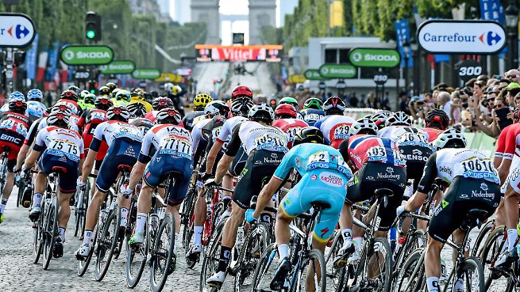Die Tour de France ist der jährliche Höhepunkt der Radsportler. Der heutige US-Präsident wollte sich daran ein Beispiel nehmen.