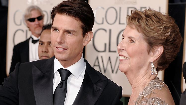 Ein Herz und eine Seele: Tom Cruise und seine Mutter Mary Lee South bei den Golden Globes 2009.