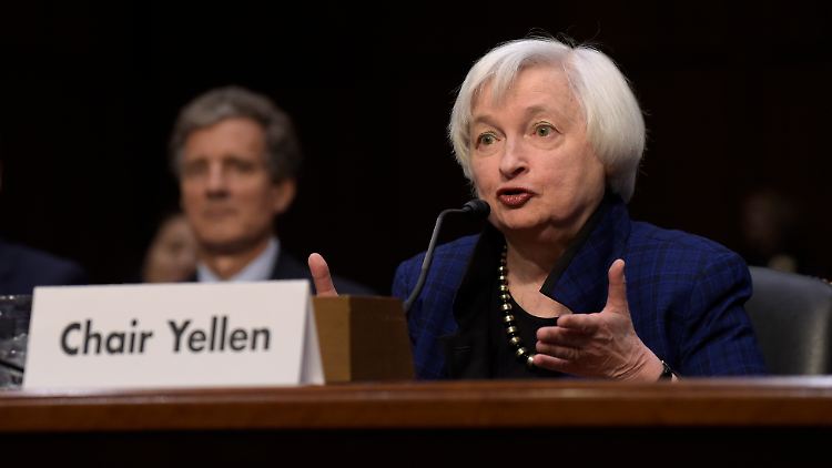 Janet Yellen wird aus dem Weißen Haus attackiert.