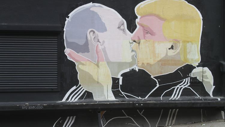 Das Graffiti von Putin und Trump in Vilnius