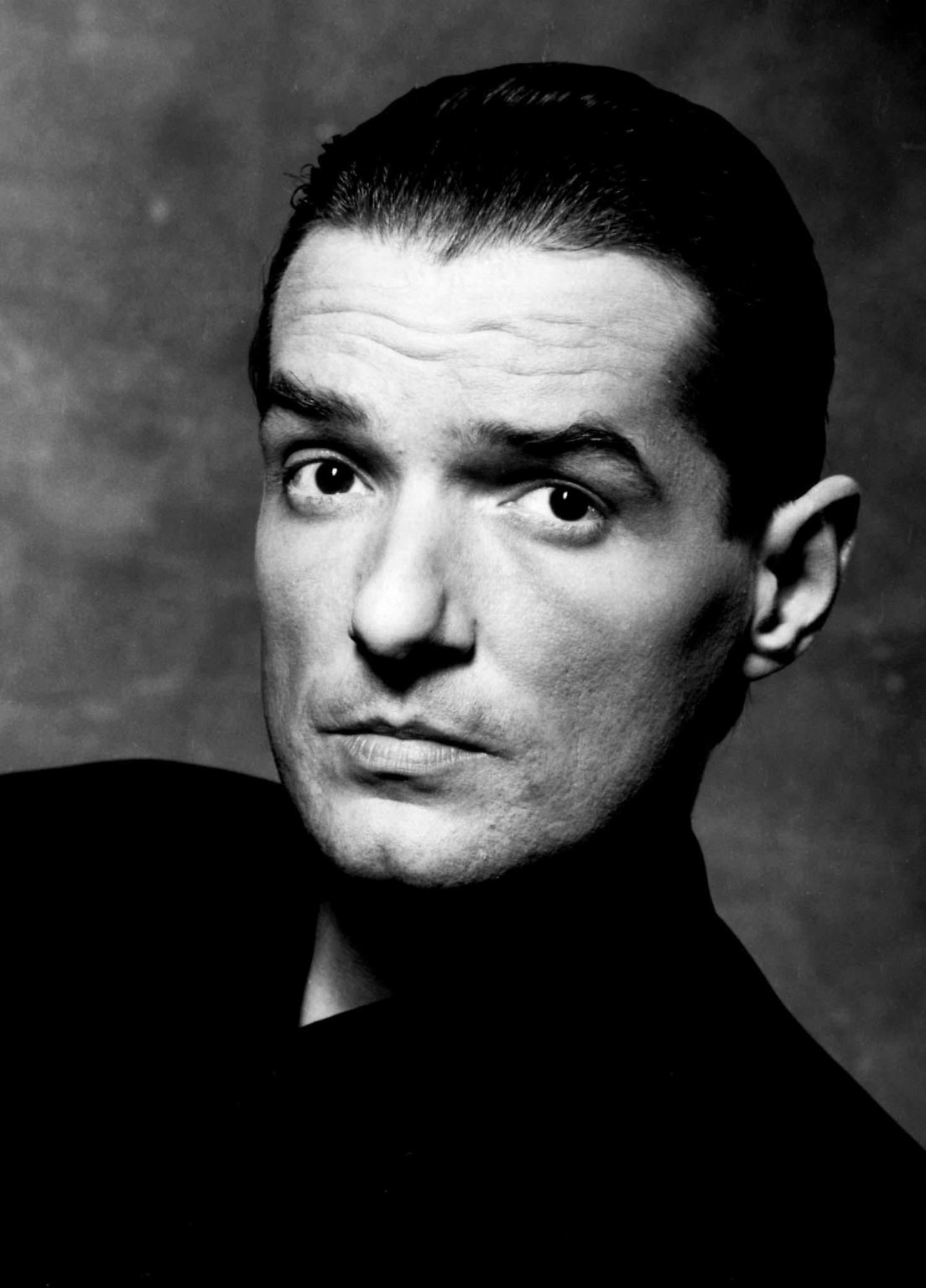 "Er war Superstar. Er war populär. Er war so exaltiert, because er hatte Flair ..." sang Falco in "Rock me Amadeus" und es war, als ob er sich selbst damit beschrieb.