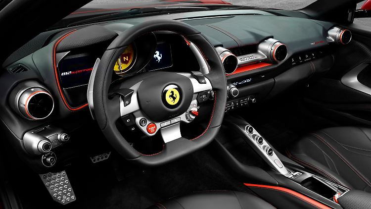 Die Innenraum des 812 Superfast hat jetzt einen sportlicheren und vor allem radikaleren Look als sein Vorgänger.