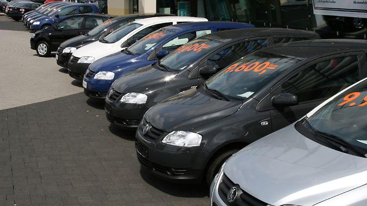 Zuürckgeben gilt nicht: Wenn ein Wagen in Zahlung genommen wird, dann darf er nicht über eine Klausel wieder zurückgegeben wird.