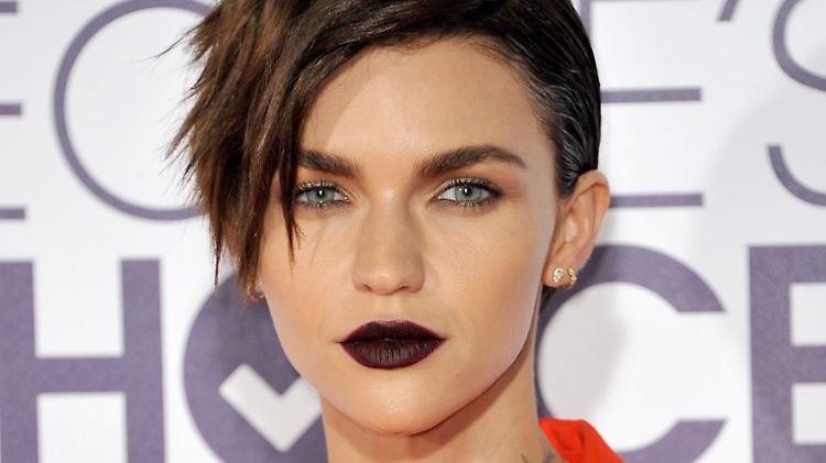 Ruby Rose bei den People's Choice Awards.
