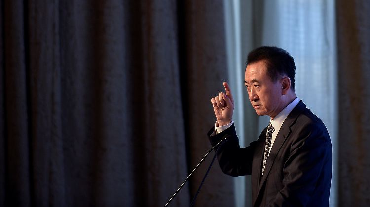 "Forbes" schätzt das Vermögen von Wang Jianlin auf rund 31 Milliarden Dollar.
