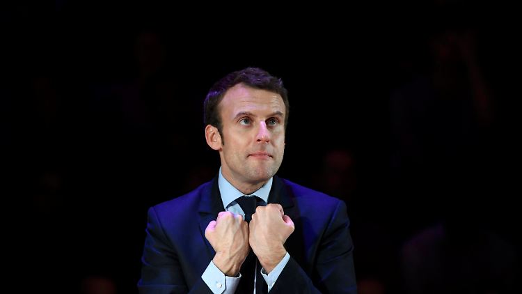 Macron bekommt Unterstützung von einem politischen Profi: Francois Bayrou.