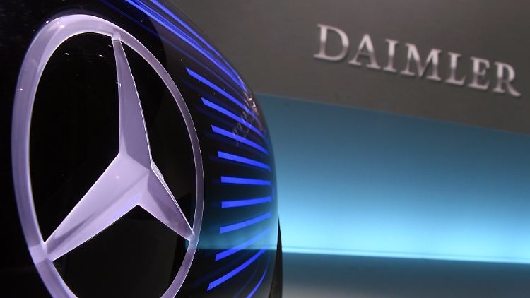 Deutsche Konzerne wie Daimler investieren in Start-ups - noch gehen sie dabei aber sehr vorsichtig vor.