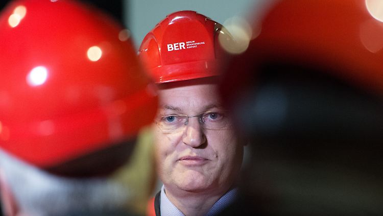 Jörg Marks war bislang der oberste Bauleiter am BER. Nun muss er gehen.
