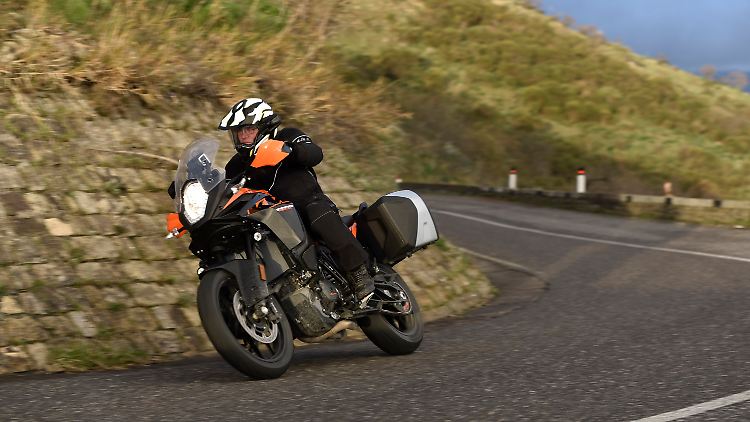 Mit der 1090 Adventure ersetzt KTM die bisher etwas glücklose 1050 Adventure.