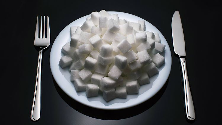 Viele Menschen ernähren sich zu zucker- und fettreich.