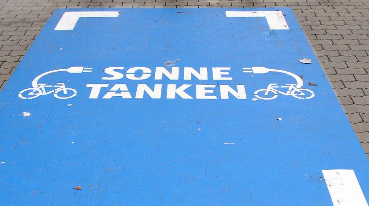 Die Maschinen von Aumann werden sowohl für den Bau von E-Bikes als auch Elektroautos gebraucht. 